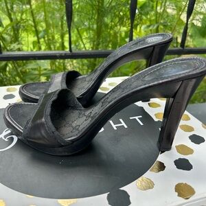 Vintage Gucci  Black Heels size 12